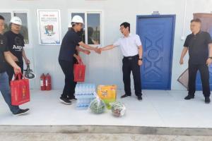 J9集团国际站官网集团开展夏日送清凉活动